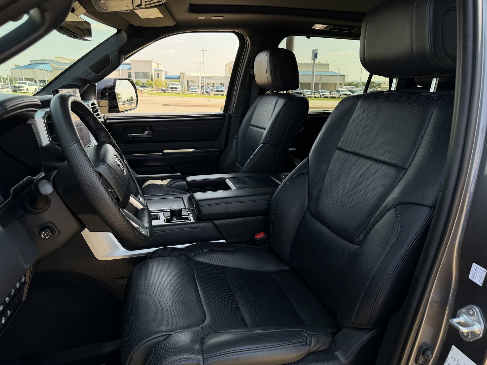 Used 2024 Toyota Sequoia Platinum AWD/4WD image 28