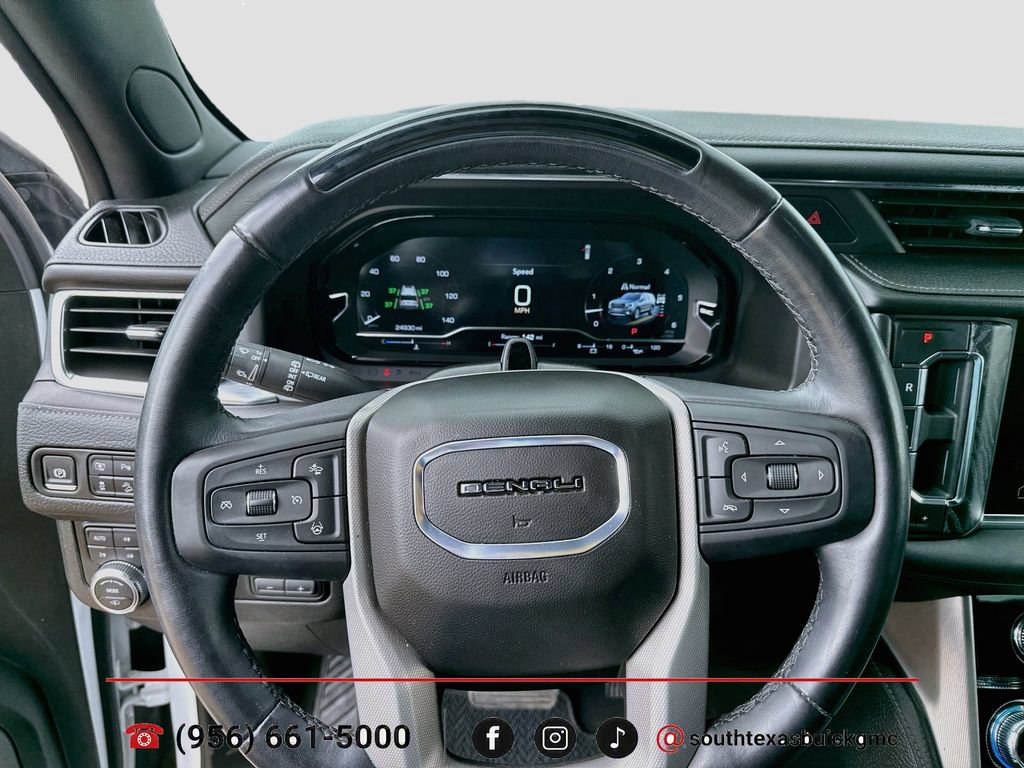 Used 2024 GMC Yukon Denali w/ Denali Reserve Package AWD/4WD image 16