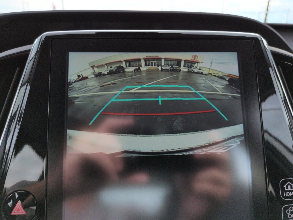 Certified 2022 Toyota Prius Prime XLE FWD image 20