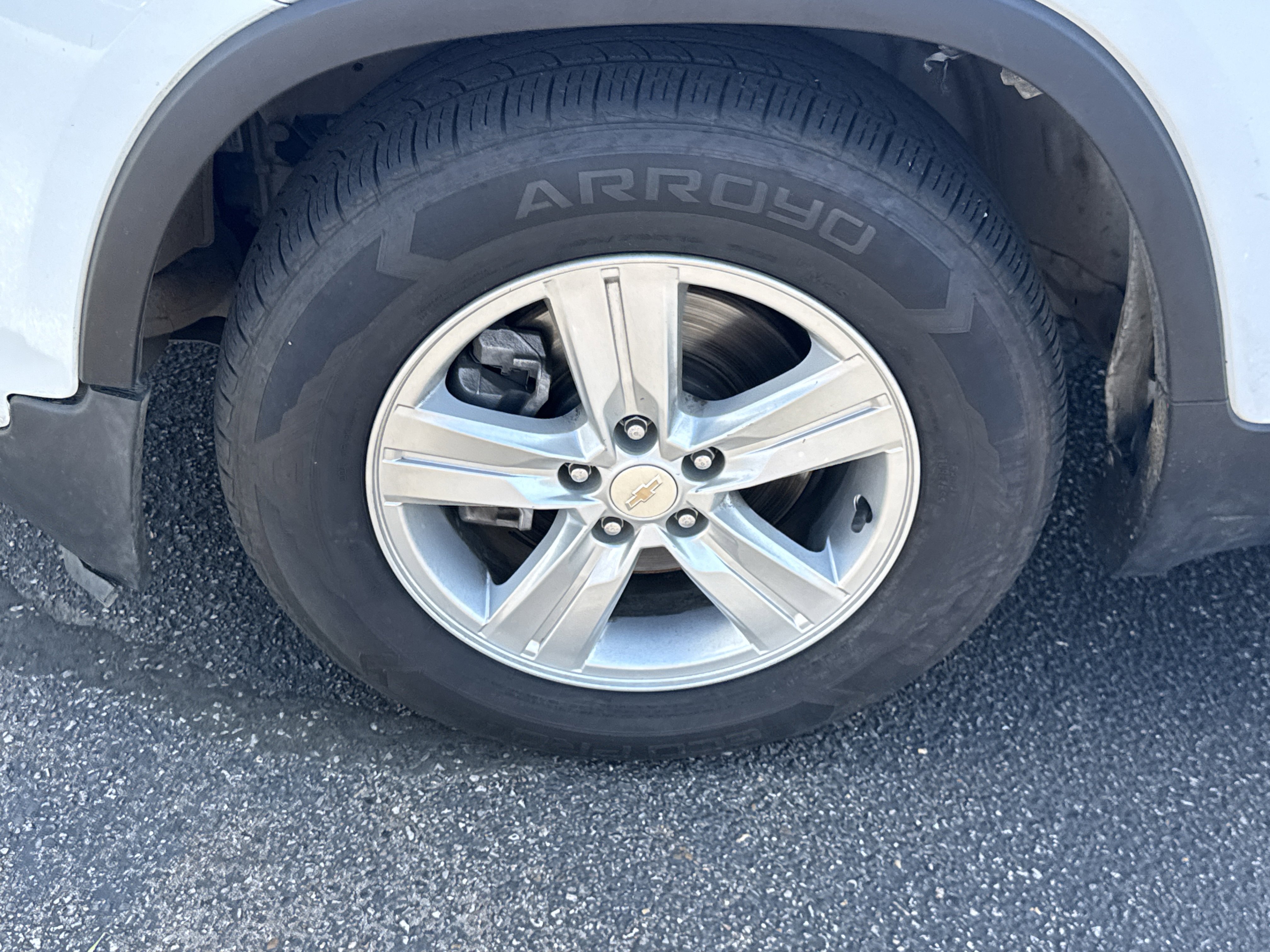 Used 2021 Chevrolet Trax LS image 9