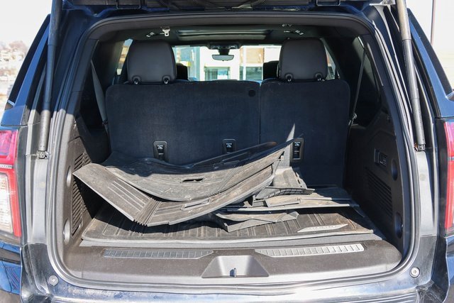 Used 2021 Chevrolet Suburban High Country image 10