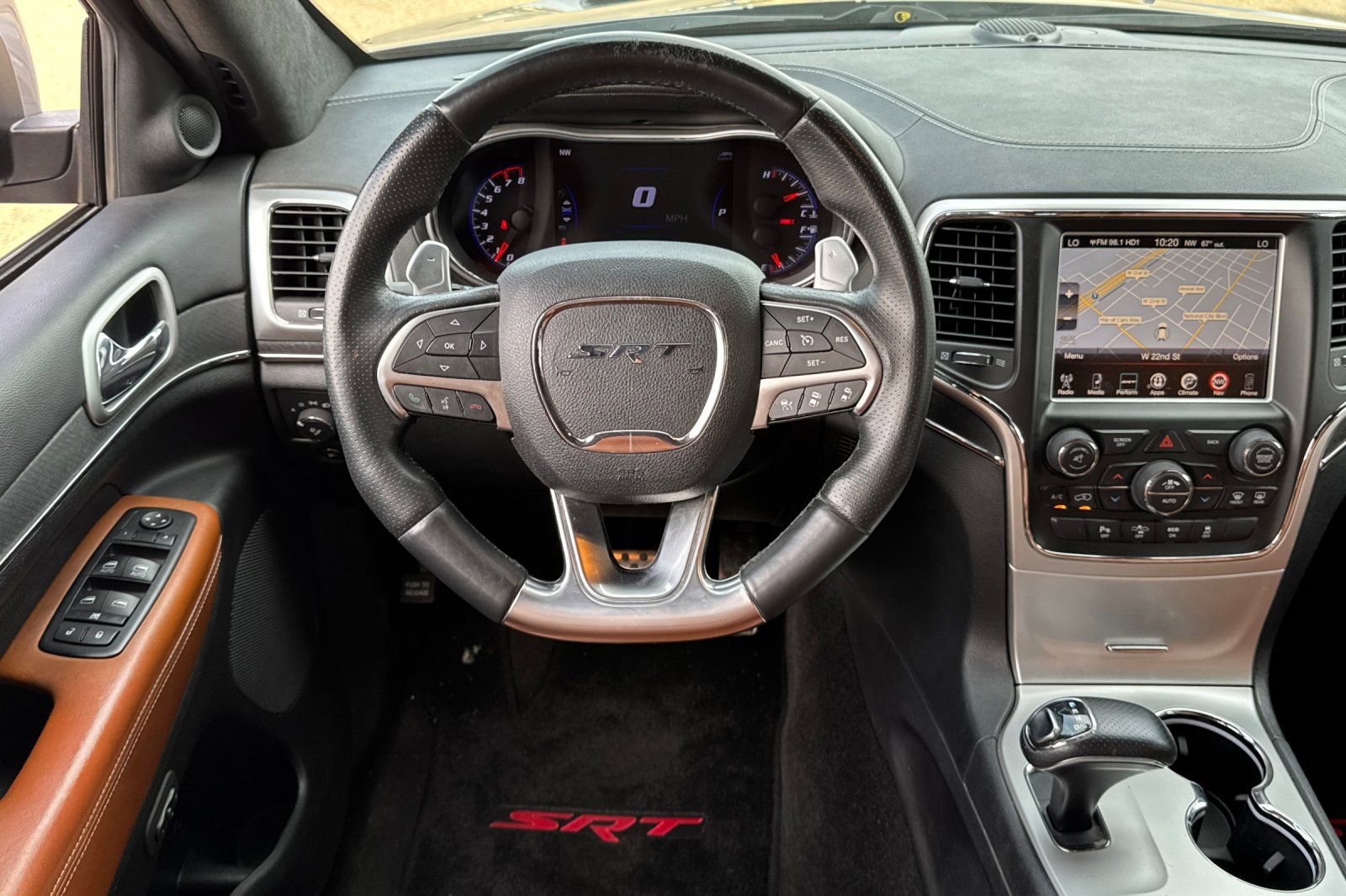 Used 2015 Jeep Grand Cherokee SRT w/ Trailer Tow Group IV AWD/4WD image 15