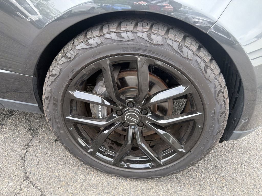 Used 2019 Land Rover Range Rover Supercharged AWD/4WD image 33