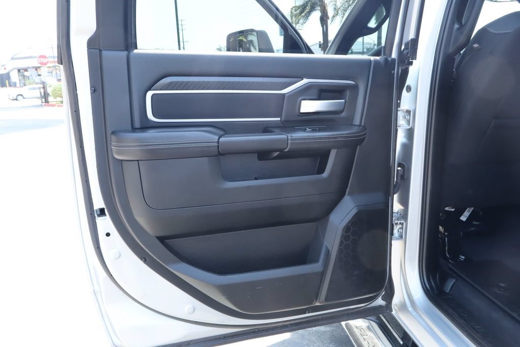 Used 2026 RAM 2500 Big Horn AWD/4WD image 29