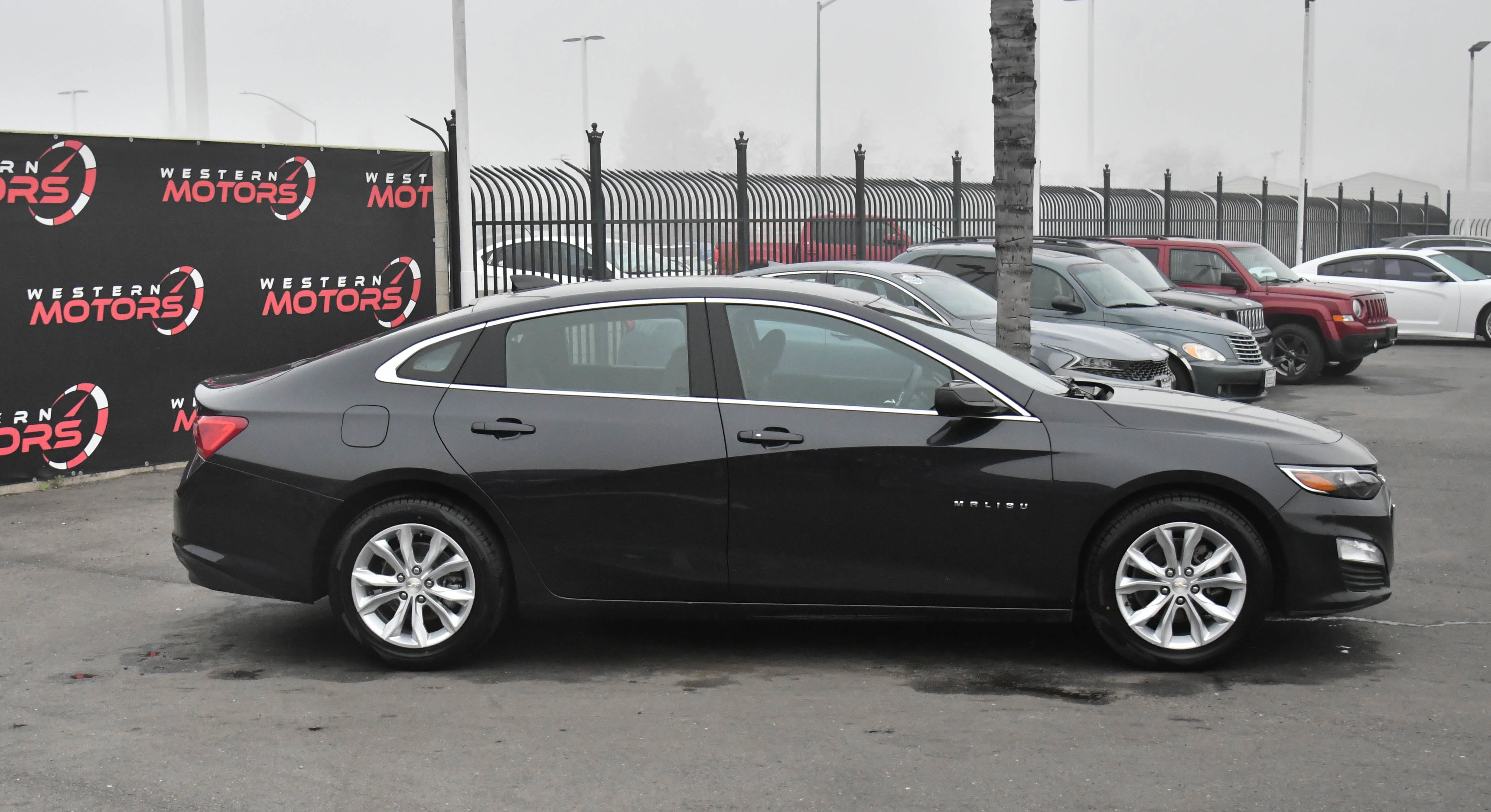 Used 2023 Chevrolet Malibu LT image 9