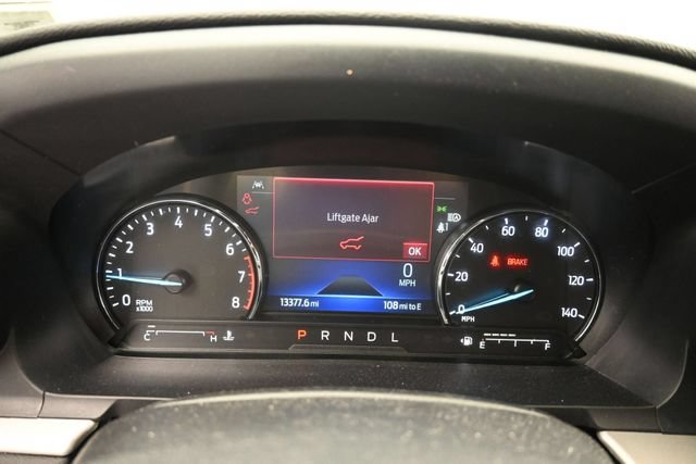 Used 2023 Ford Explorer XLT AWD/4WD image 18