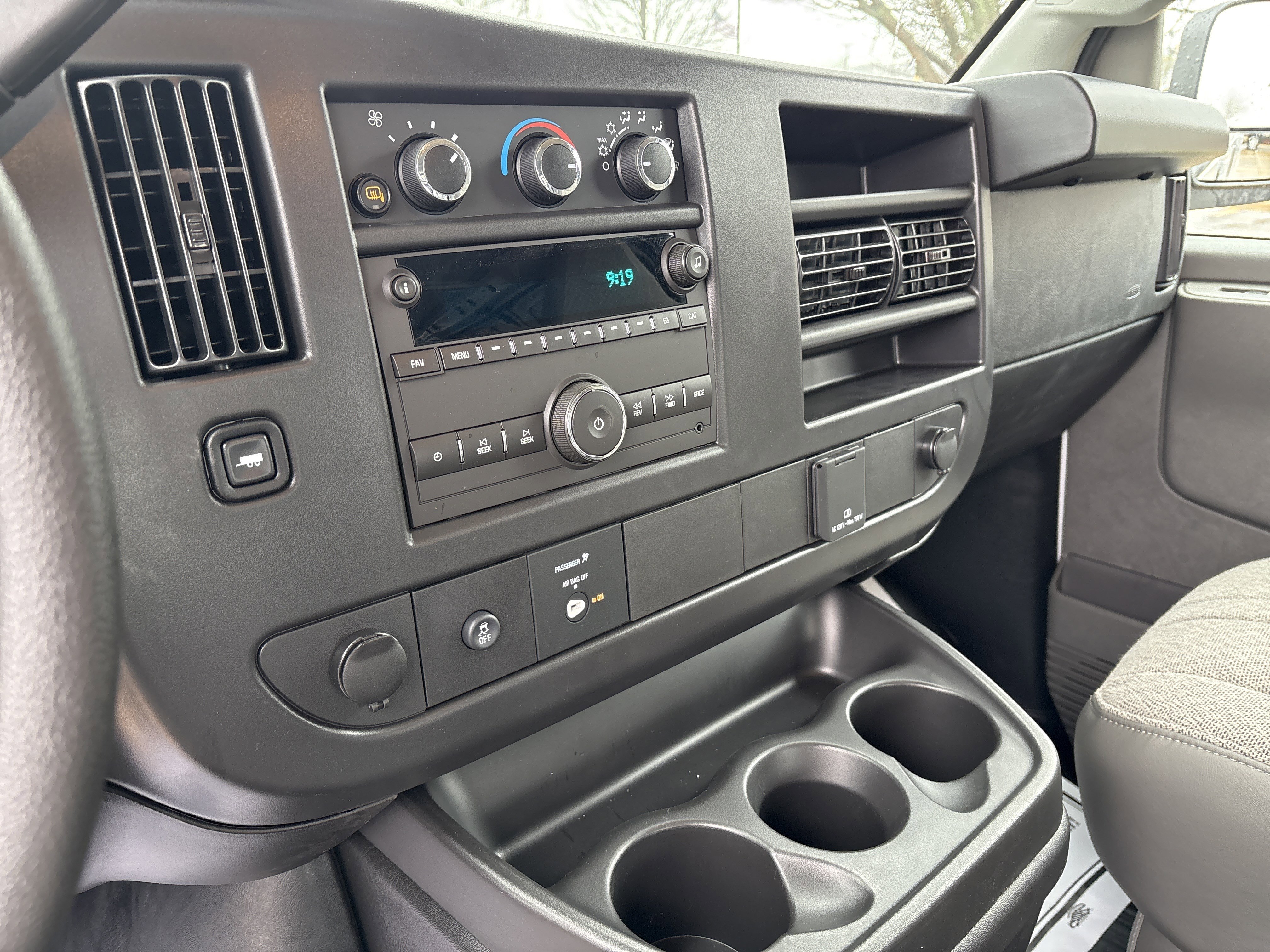 New 2026 Chevrolet Express 2500 Extended w/ Driver Convenience Package image 17