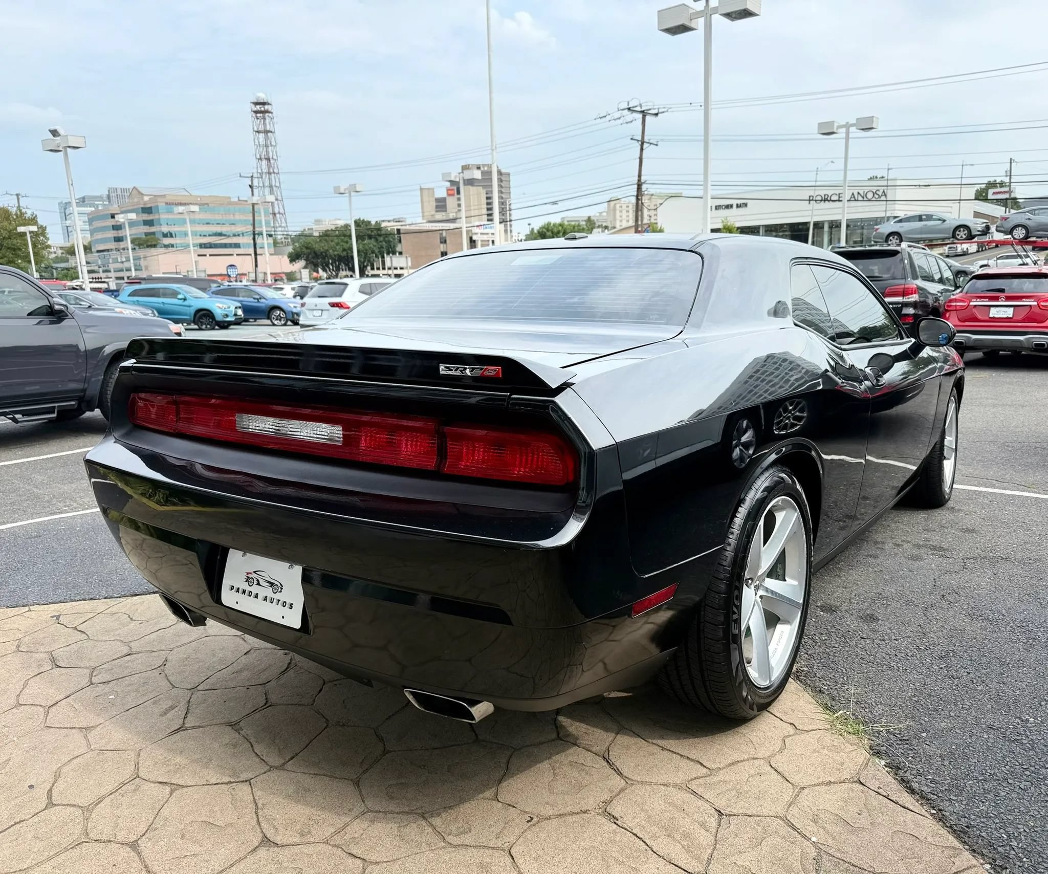 Used 2010 Dodge Challenger SRT8 w/ SRT Option Group II RWD image 7