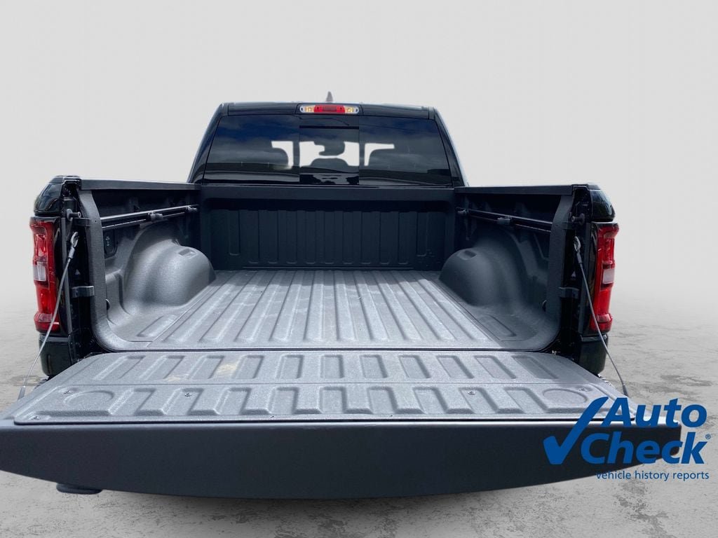 Used 2025 RAM 1500 Tradesman AWD/4WD image 6