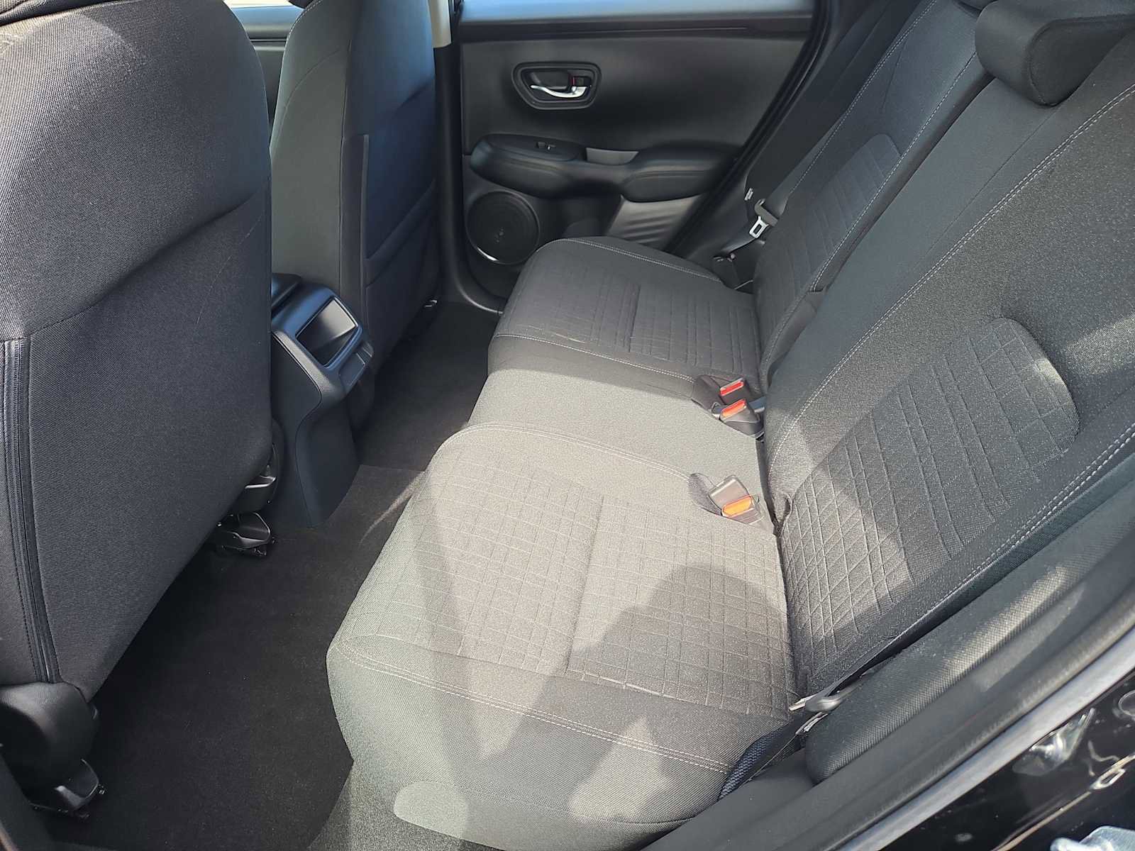 Certified 2023 Honda HR-V LX image 26