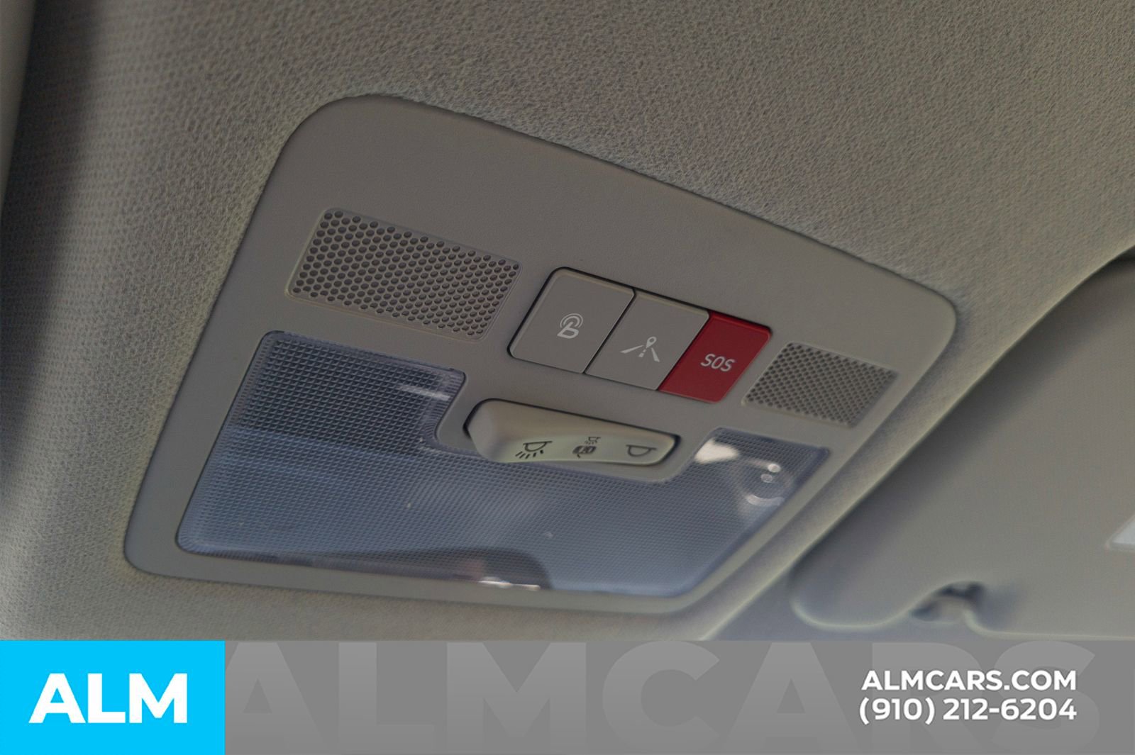 Certified 2025 Hyundai Venue Limited image 30