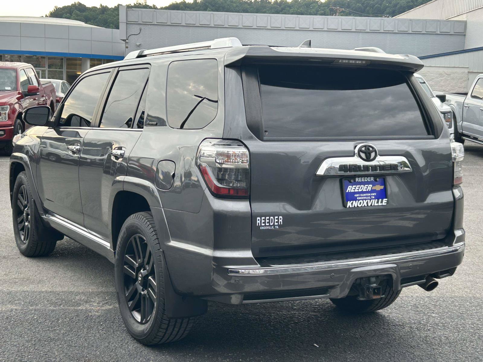 Used 2018 Toyota 4Runner Limited AWD/4WD image 8