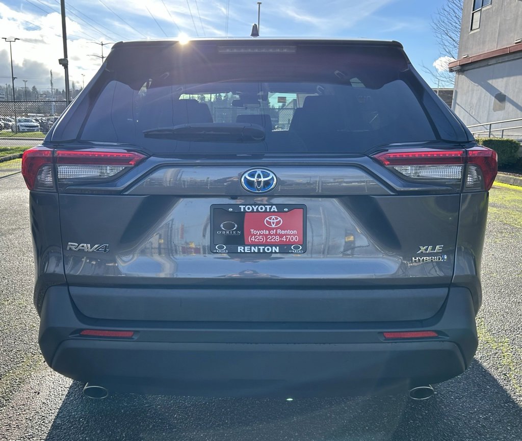 Certified 2020 Toyota RAV4 XLE image 6