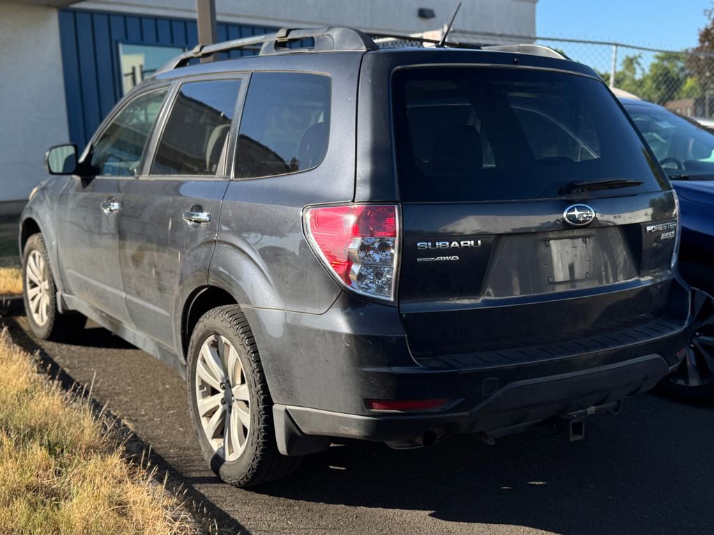 Used 2012 Subaru Forester 2.5X Premium AWD/4WD image 2