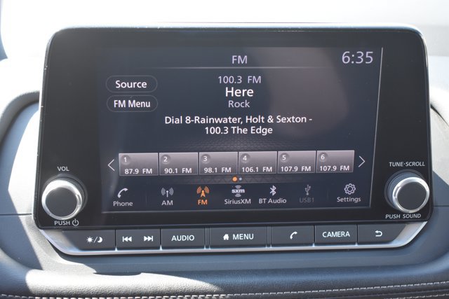 Used 2024 Nissan Rogue SV FWD image 21