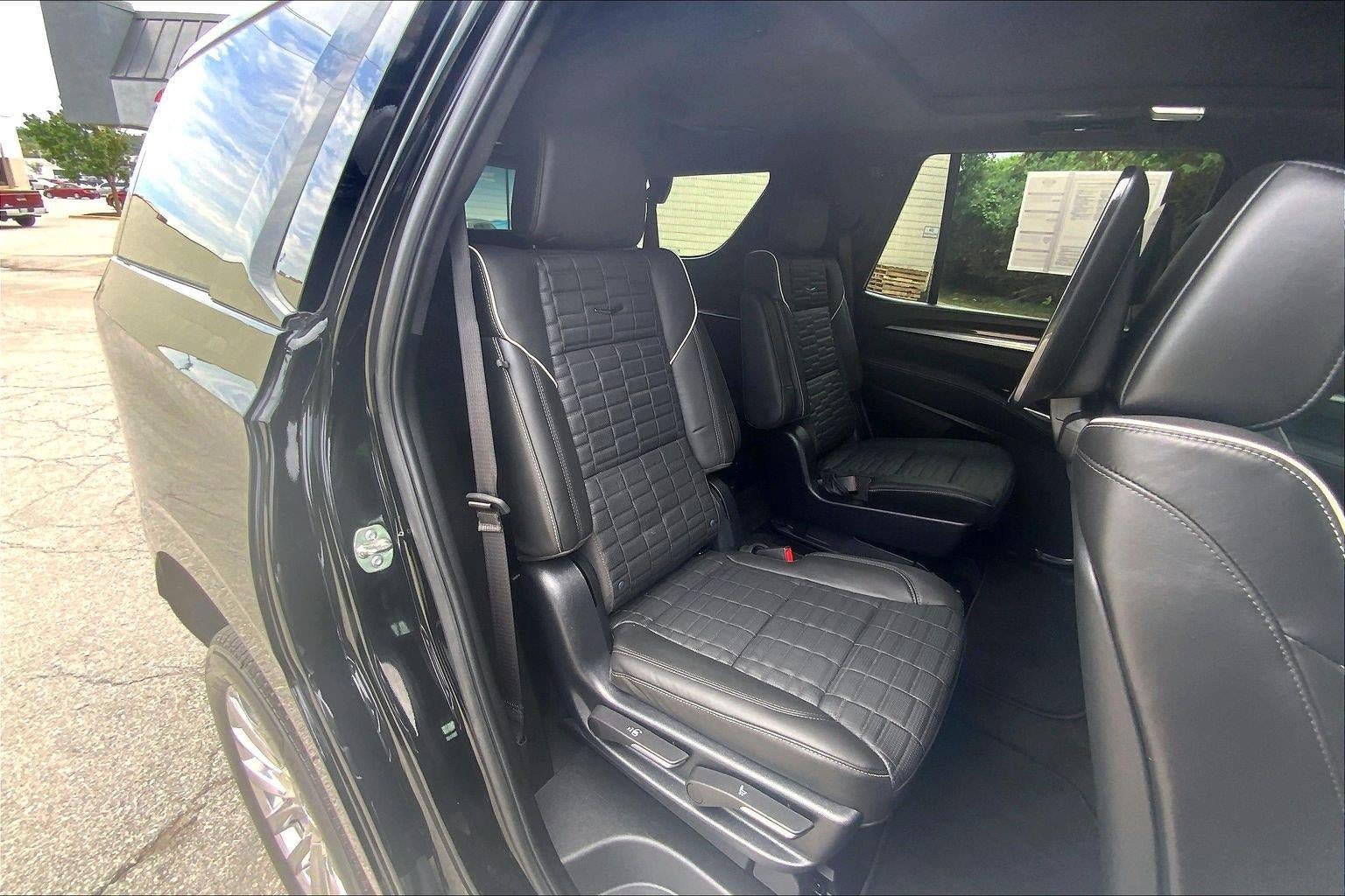 Certified 2025 Cadillac Escalade Sport Platinum AWD/4WD image 24