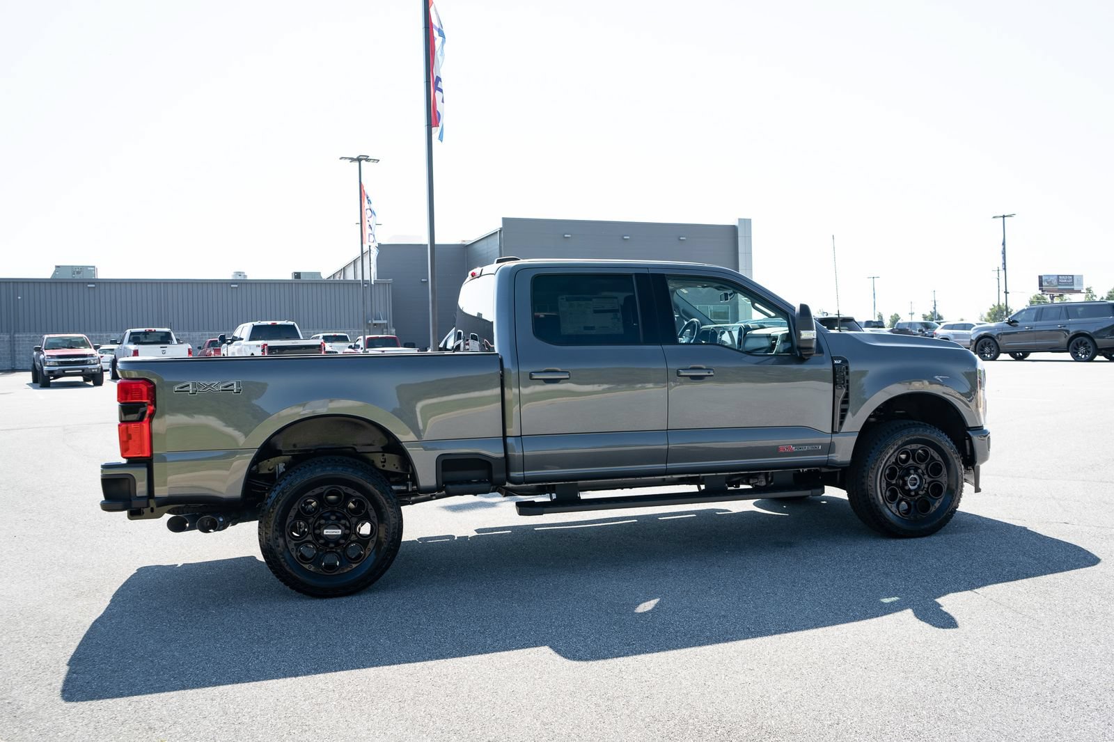New 2027 Ford F250 XLT w/ XLT Premium Package AWD/4WD image 10