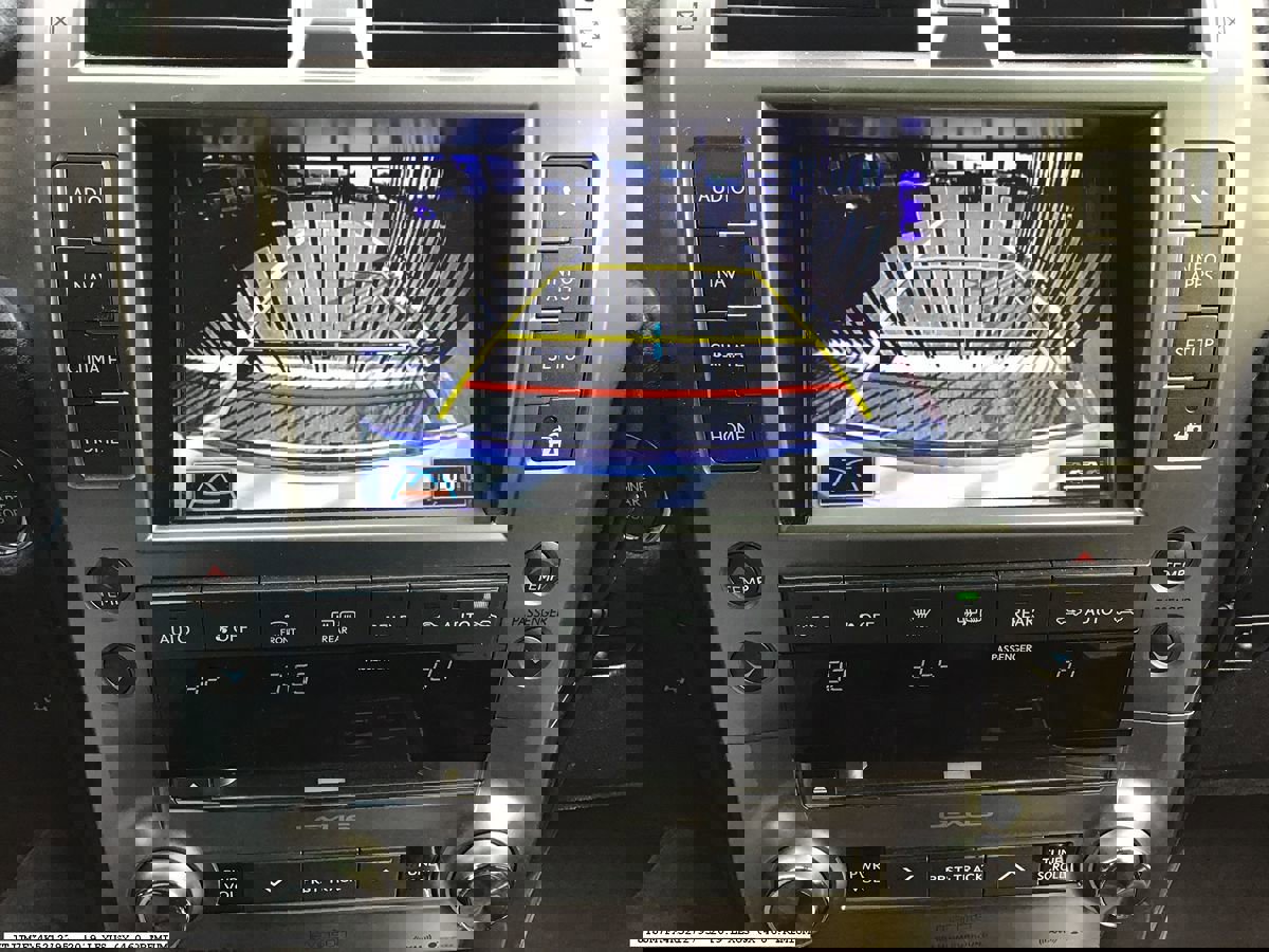 Used 2019 Lexus GX 460 Luxury image 9