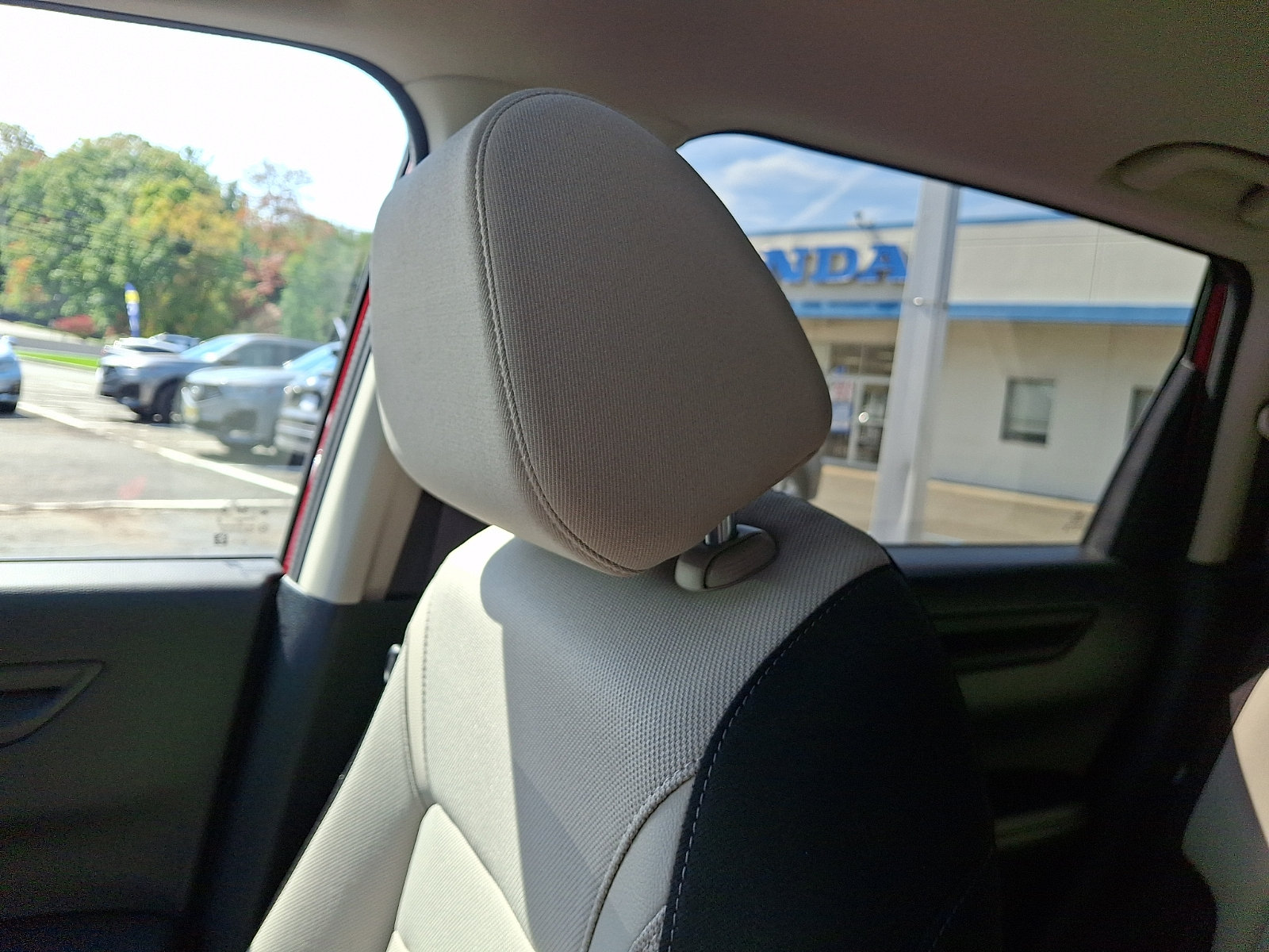 Used 2024 Honda CR-V EX image 17