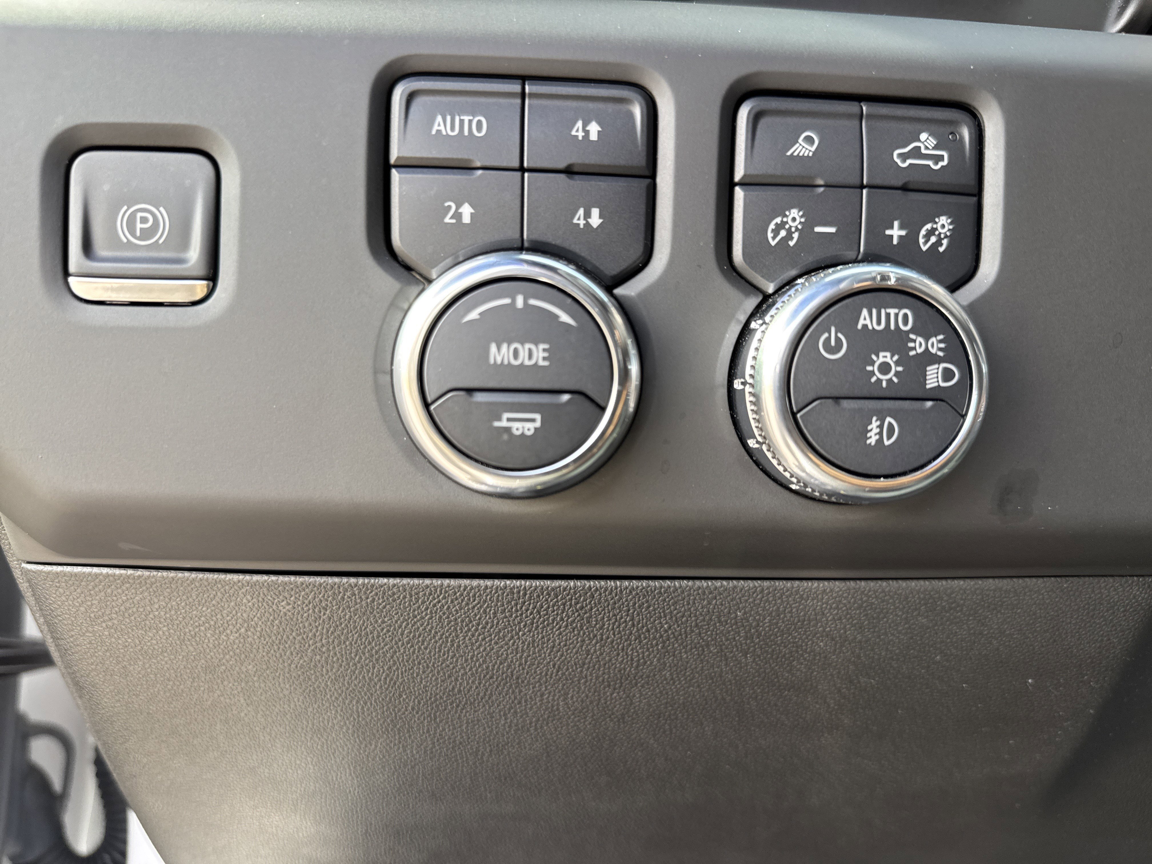 Used 2024 GMC Sierra 1500 Denali Ultimate image 18