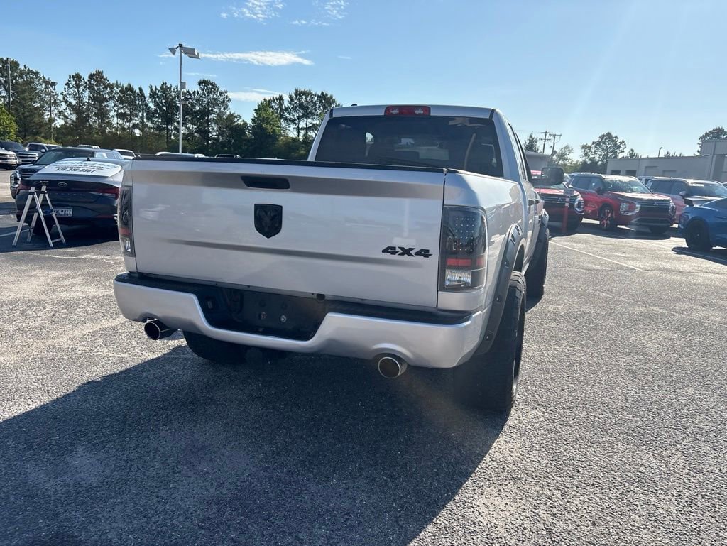 Used 2019 RAM 1500 Express w/ Express Value Package AWD/4WD image 4
