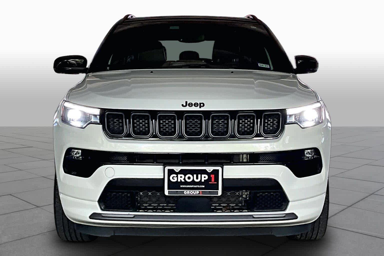Used 2023 Jeep Compass High Altitude AWD/4WD image 3