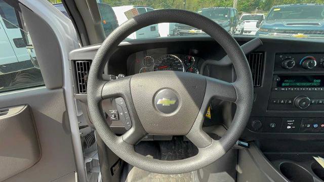 Used 2024 Chevrolet Express 3500 w/ Power Convenience Package RWD image 13
