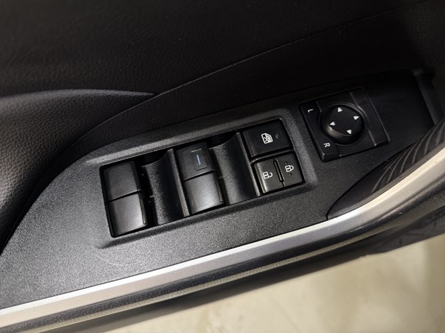 Used 2024 Toyota RAV4 LE AWD/4WD image 17
