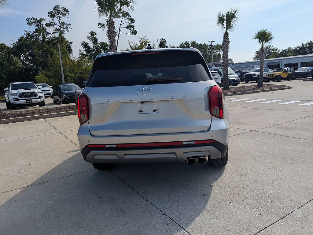 Used 2024 Hyundai Palisade SEL FWD image 4