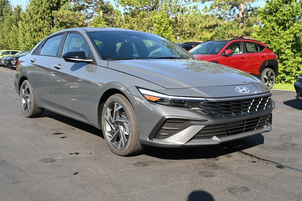 Certified 2025 Hyundai Elantra Sport