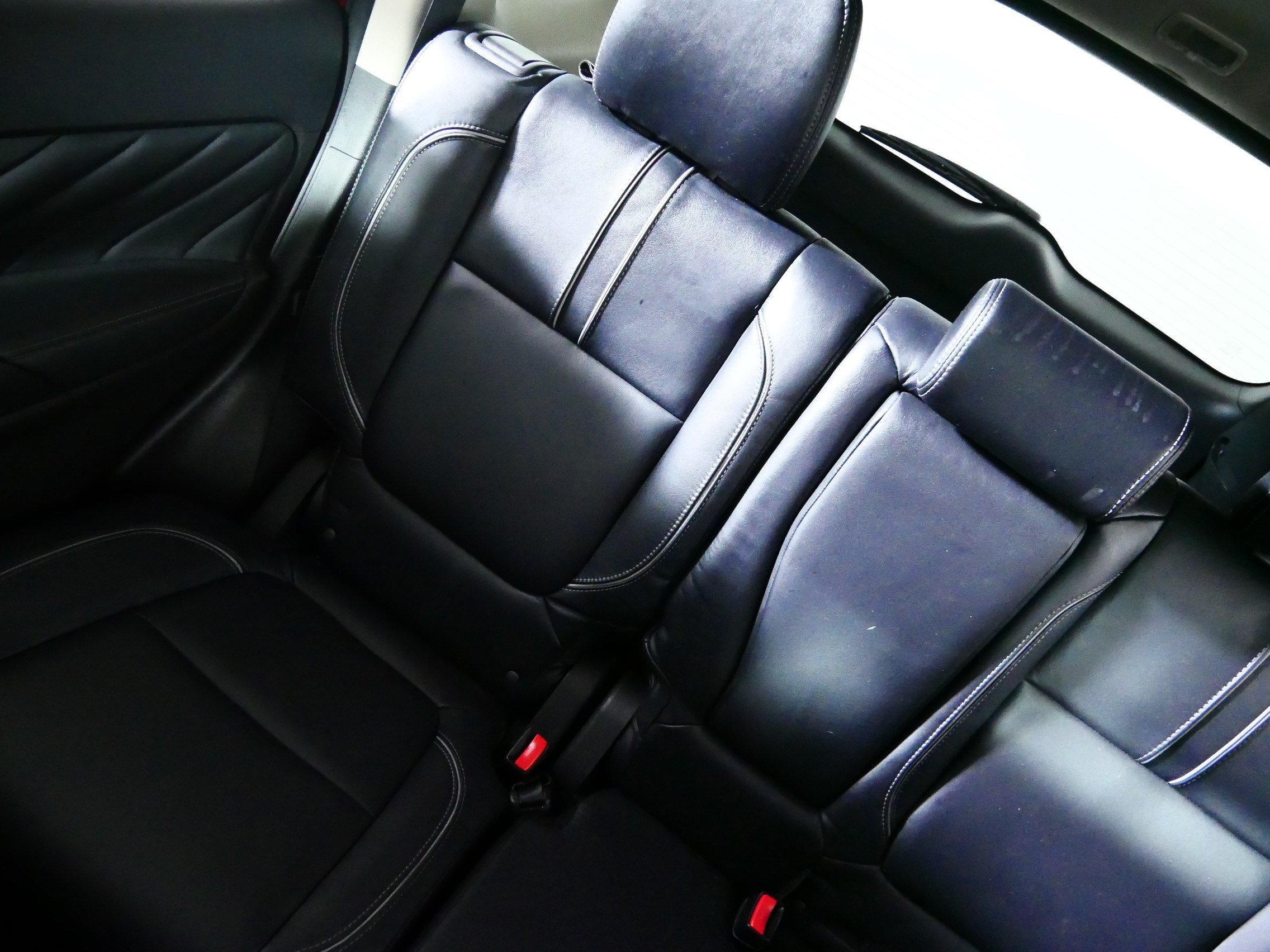 Used 2018 Mitsubishi Outlander GT AWD/4WD image 12