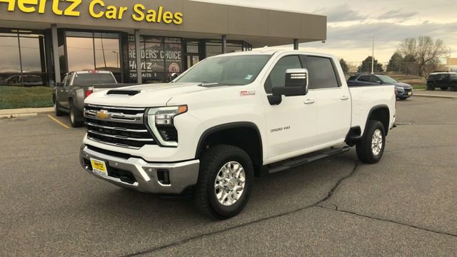 Used 2024 Chevrolet Silverado 3500 LTZ AWD/4WD image 4