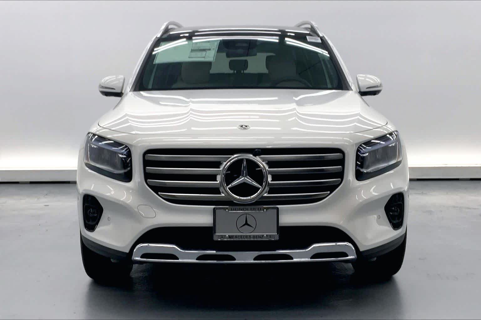 New 2026 Mercedes-Benz GLB 250 image 4