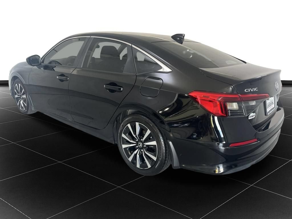 Used 2024 Honda Civic EX image 3