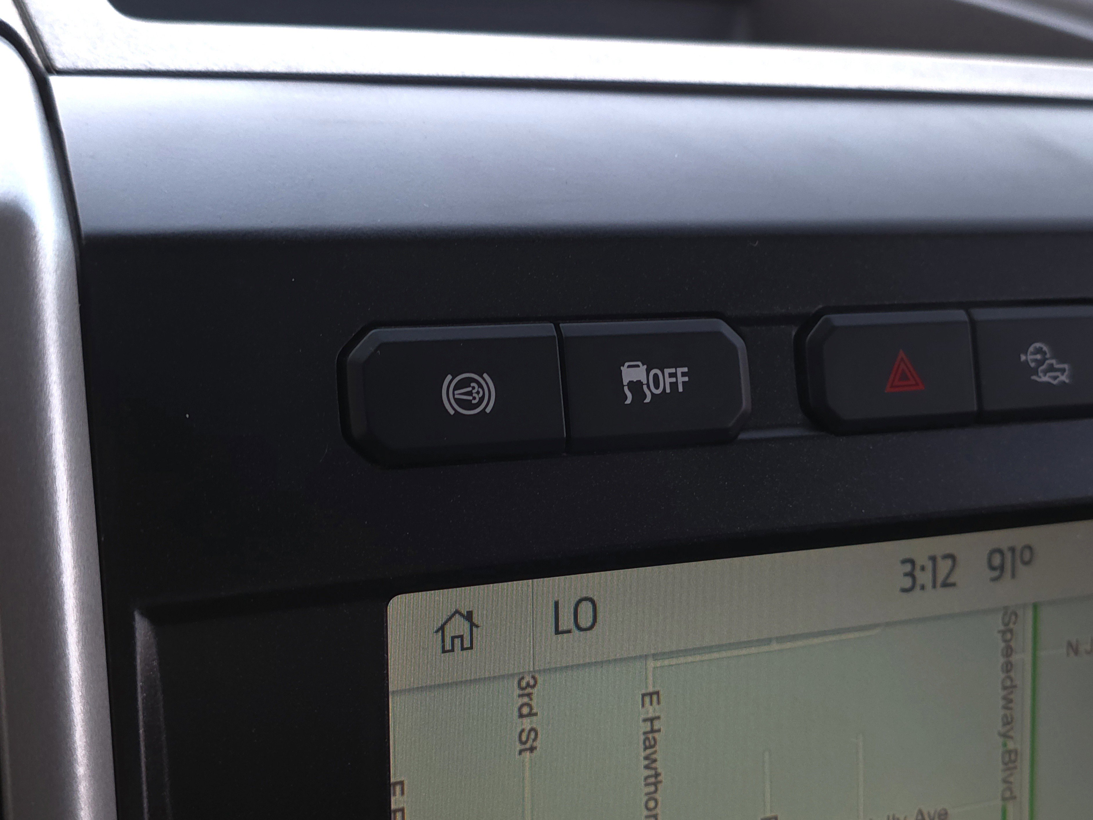 Used 2021 Ford F250 Lariat w/ Tremor Off-Road Package image 19