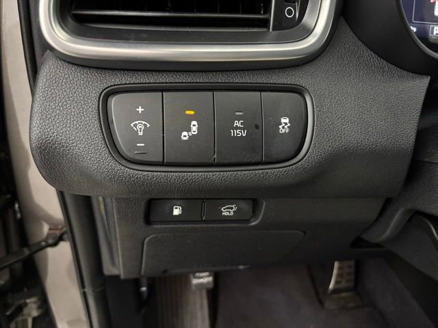 Used 2016 Kia Sorento SX image 30