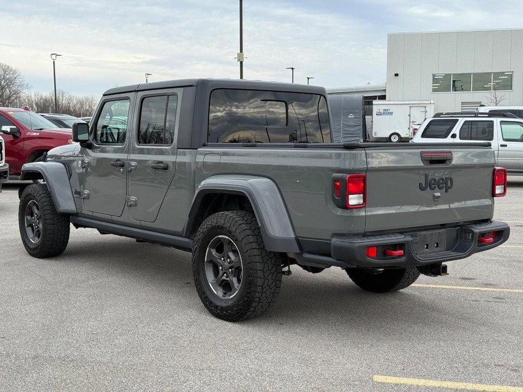 Used 2021 Jeep Gladiator Sport video 3