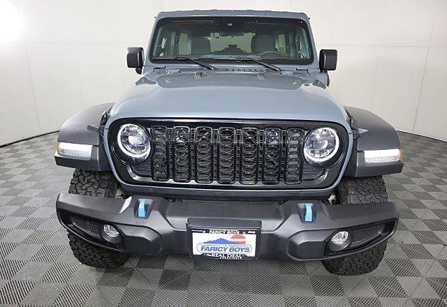 Used 2024 Jeep Wrangler Willys image 4
