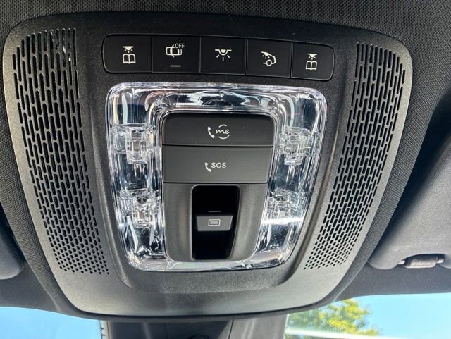 Used 2023 Mercedes-Benz EQB 300 4MATIC image 26