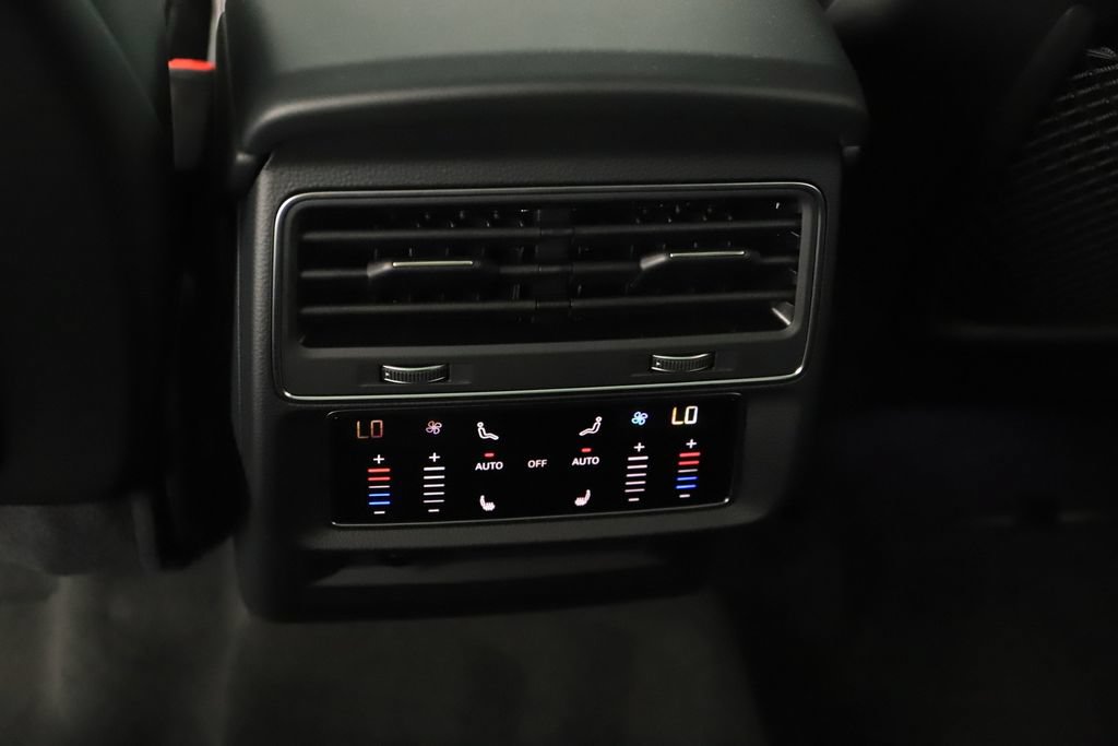 New 2026 Audi Q8 Premium Plus AWD/4WD image 22