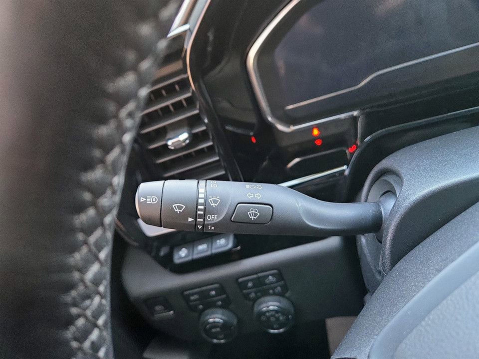 Used 2023 Chevrolet Silverado 1500 ZR2 w/ Technology Package image 18