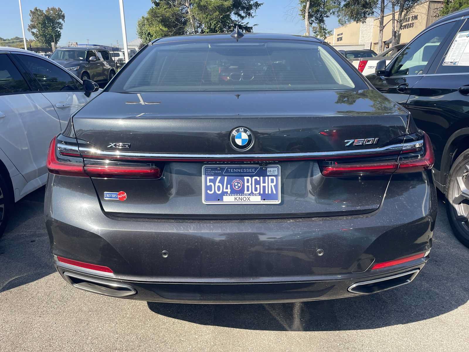 Used 2021 BMW 750i xDrive w/ Executive Package AWD/4WD image 5