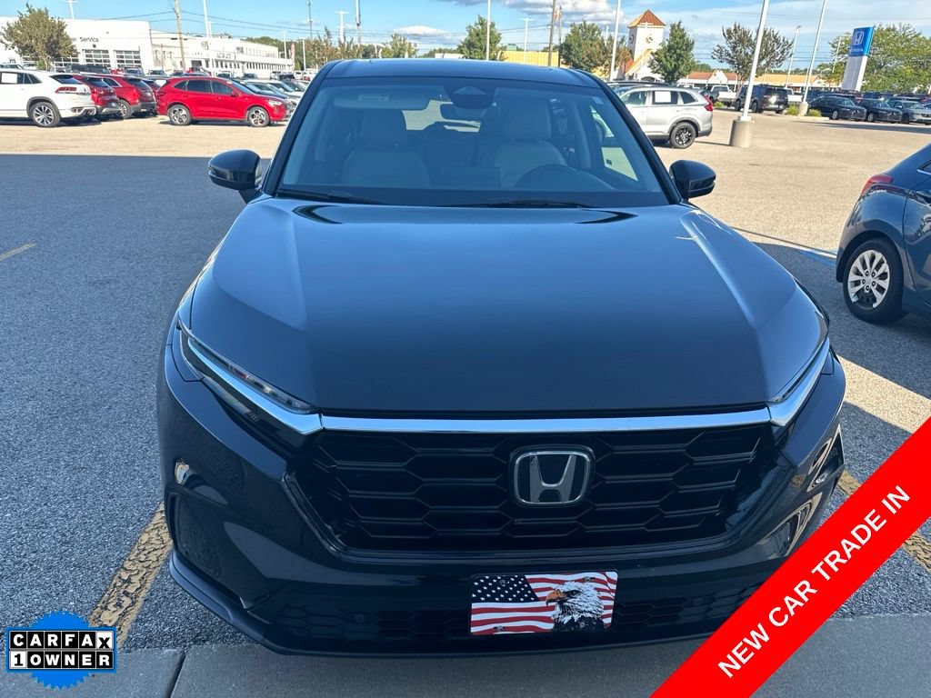 Used 2025 Honda CR-V EX-L image 2