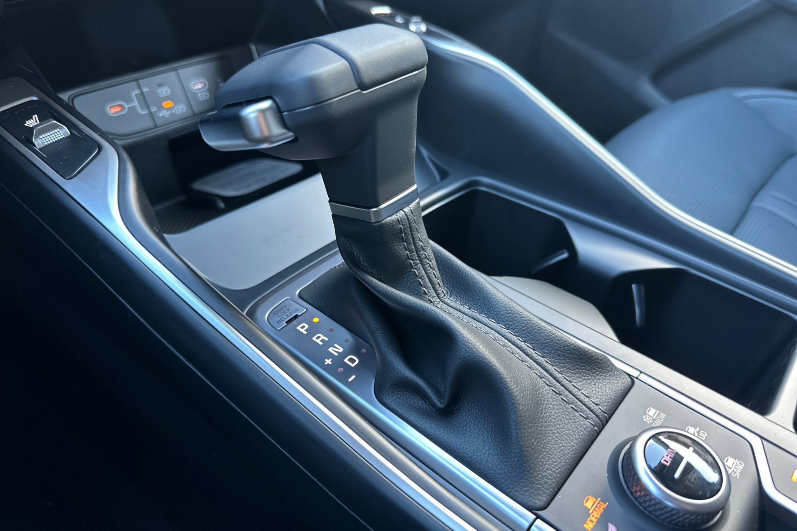 New 2026 Kia Sorento X-Line EX image 24