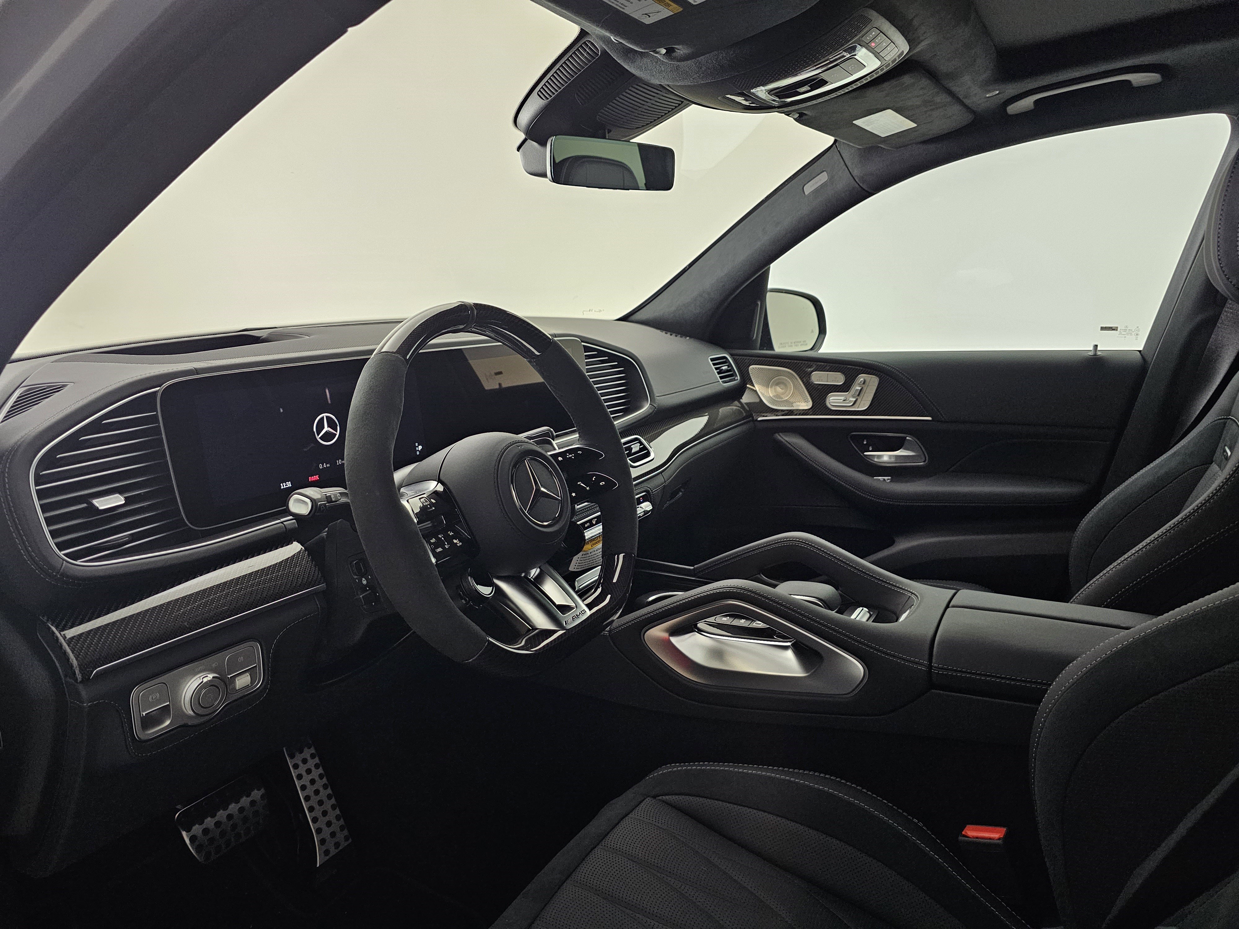 New 2026 Mercedes-Benz GLS 63 AMG 4MATIC image 7