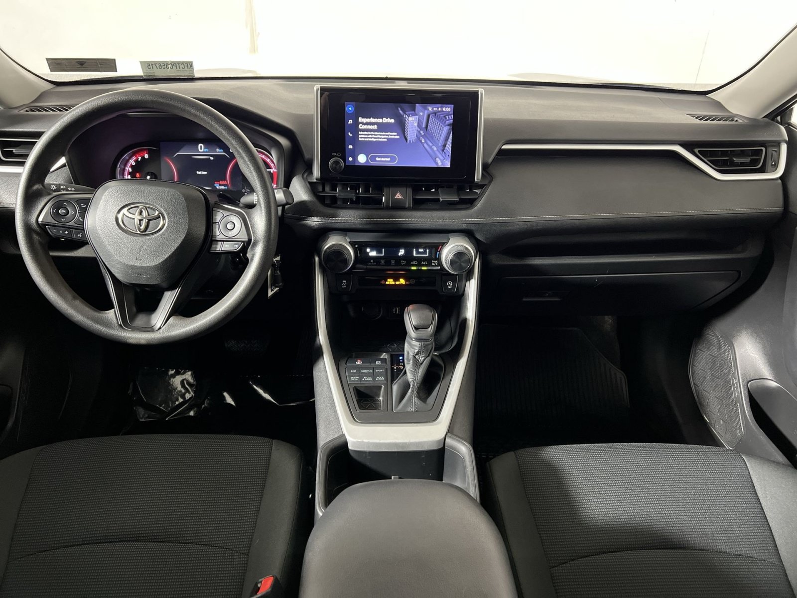 Used 2023 Toyota RAV4 LE AWD/4WD image 20