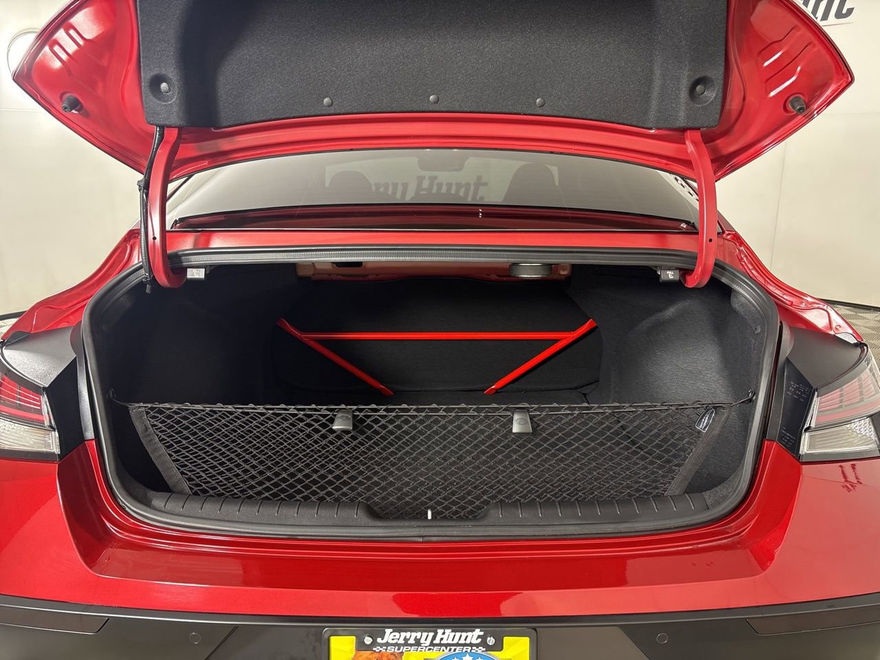 Used 2025 Hyundai Elantra N image 27