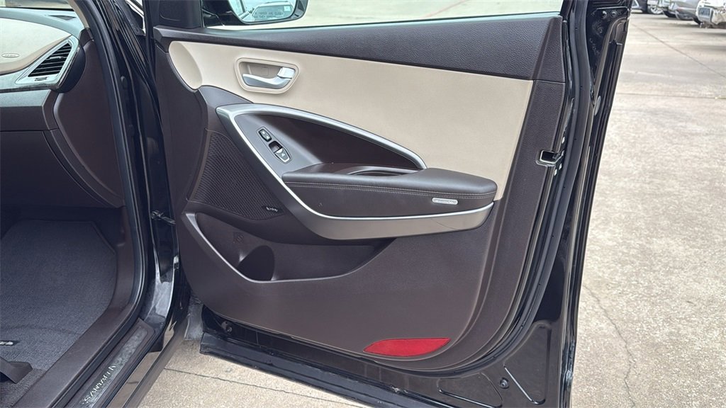 Used 2017 Hyundai Santa Fe Sport w/ 2.4L Tech Package 04 image 32