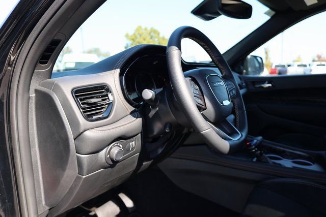 Used 2025 Dodge Durango R/T image 26