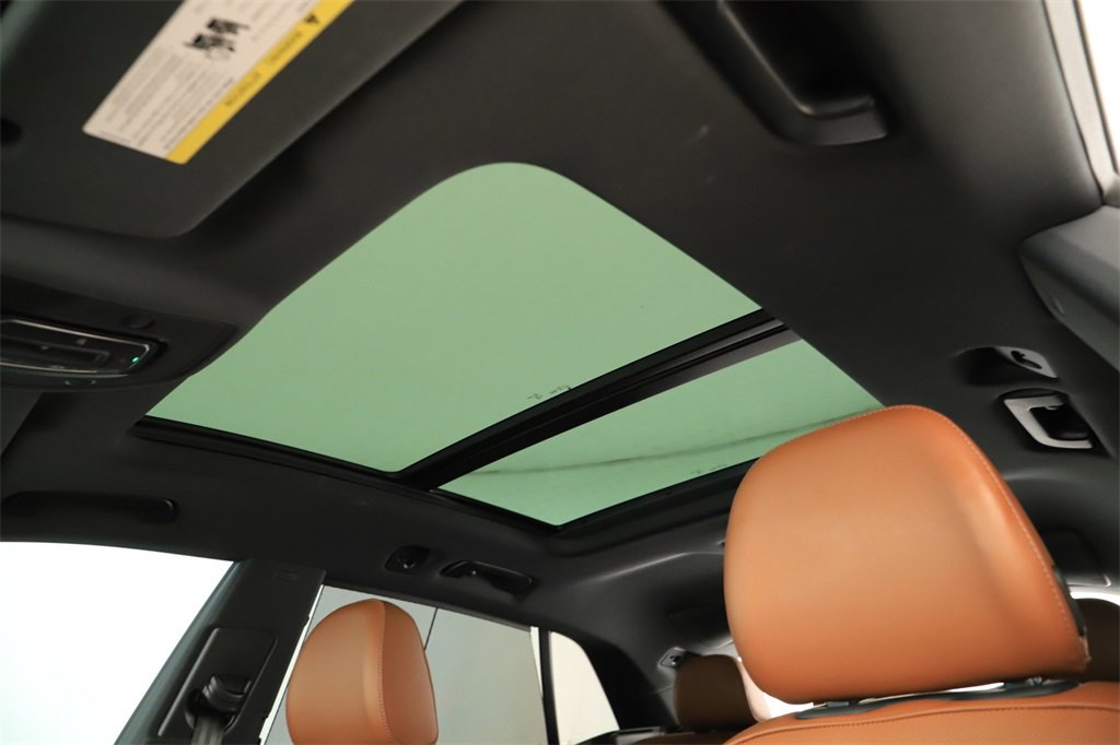 Used 2025 Audi Q8 Prestige w/ Prestige Package image 26